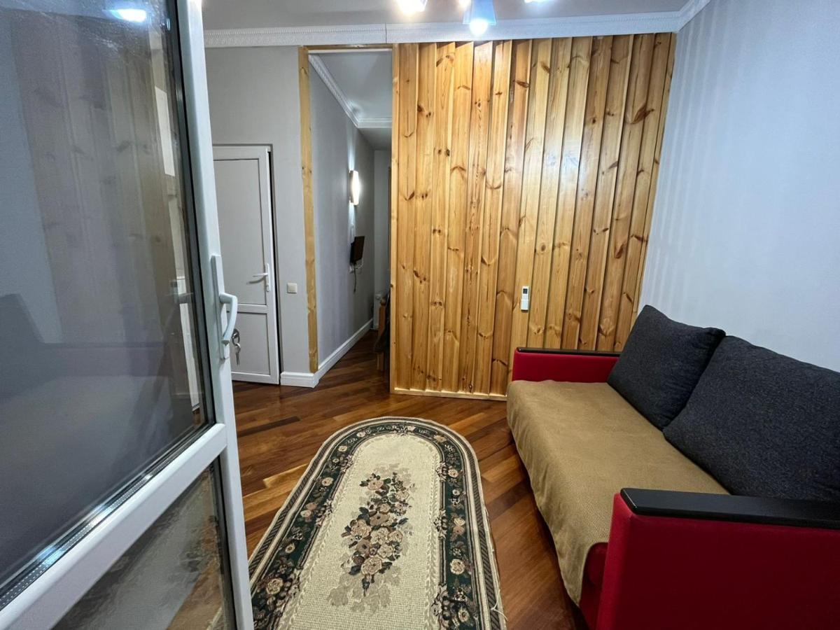 Guest House Esma Σουχούμι Εξωτερικό φωτογραφία