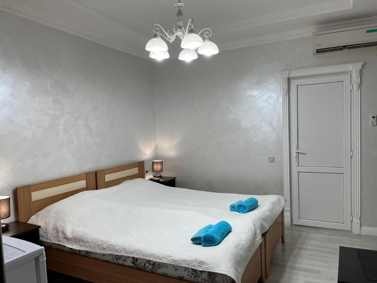 Guest House Esma Σουχούμι Εξωτερικό φωτογραφία