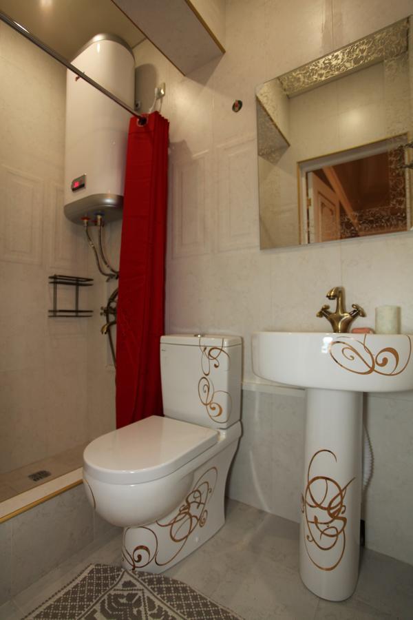 Guest House Esma Σουχούμι Εξωτερικό φωτογραφία