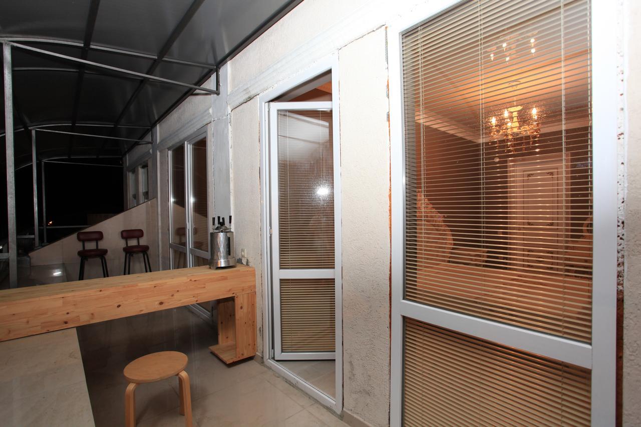Guest House Esma Σουχούμι Εξωτερικό φωτογραφία