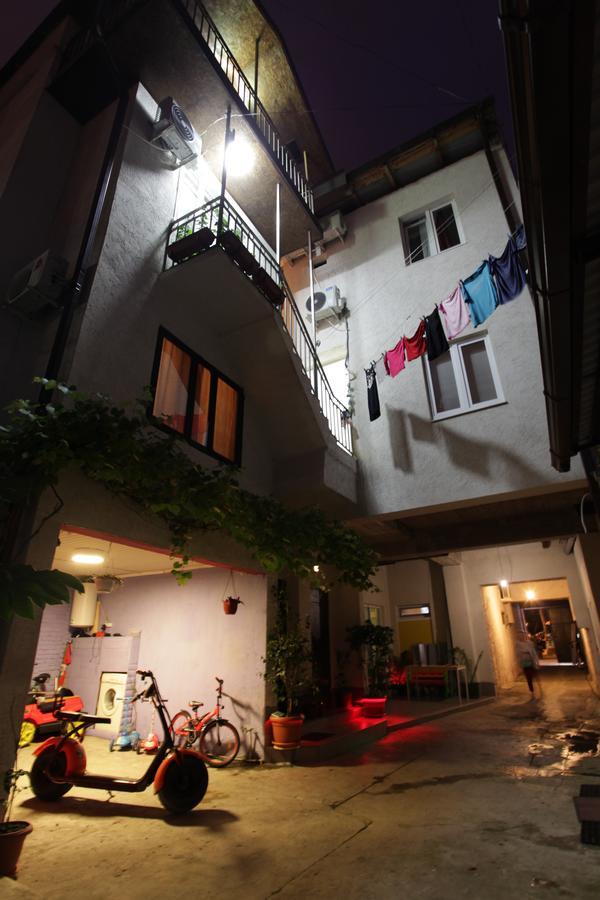 Guest House Esma Σουχούμι Εξωτερικό φωτογραφία